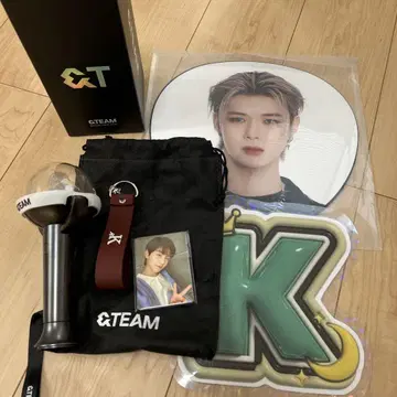 &TEAM 응원봉 세트 포토 카드 포함