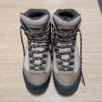 몽벨 mont-bell 비브람 밑창 등산화 26.0 vibram