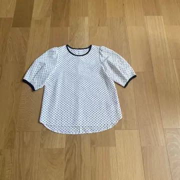 인터플래닛 도트 무늬 풀오버