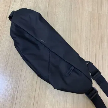 세이퍼스 숄더백 L 사이즈