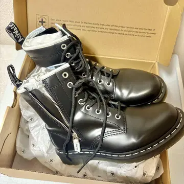 새상품급 닥터마틴 24.5cm UK5