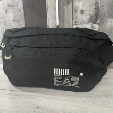 EA7 엠포리오 아르마니 EA7 바디백 힙색