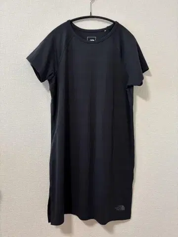 THE NORTH FACE 블랙 반팔 티셔츠 튜닉