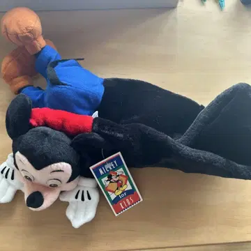 미키 봉제 인형 누워 포즈