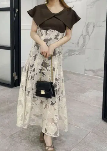 다즐린 오팔 플라워 코르셋 원피스