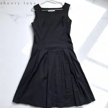 새상품급 띠어리 럭스 슬리브리스 원피스 주름 가공 블랙 size 38