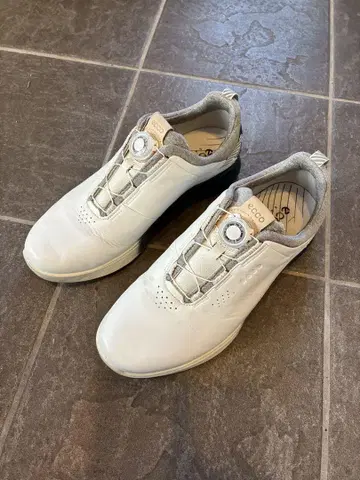 ECCO S-THREE BOA EU43 새상품급 중고 배송비 포함
