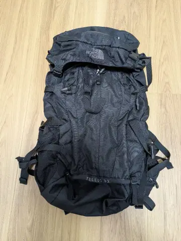 THE NORTH FACE TELLUS 32 백팩 L 사이즈