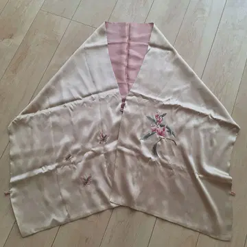 꽃무늬 자수 실크 숄 스톨 베이지 핑크