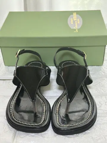 M IHAMA 블랙 플립플랍