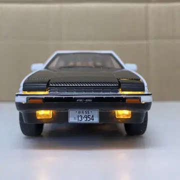 도요타 AE86 토레노 머리글자 D 미니카 하치로쿠