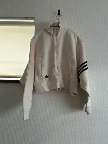 아디다스 집업 크롭 자켓 S/M 크림