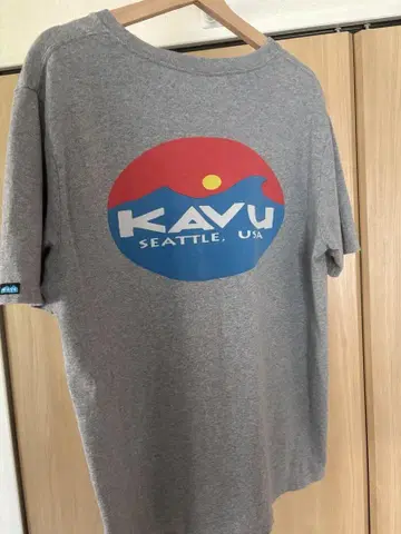 KAVU 그레이 티셔츠 로고 프린트