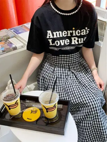 펄 장식 티셔츠 블랙