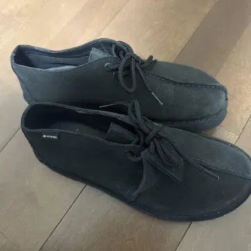 CLARKS ORIGINALS 빔즈 블랙 신발