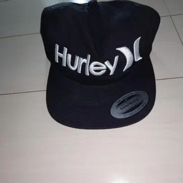 Hurley 캡