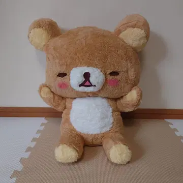 리락쿠마 부드러운 뺨