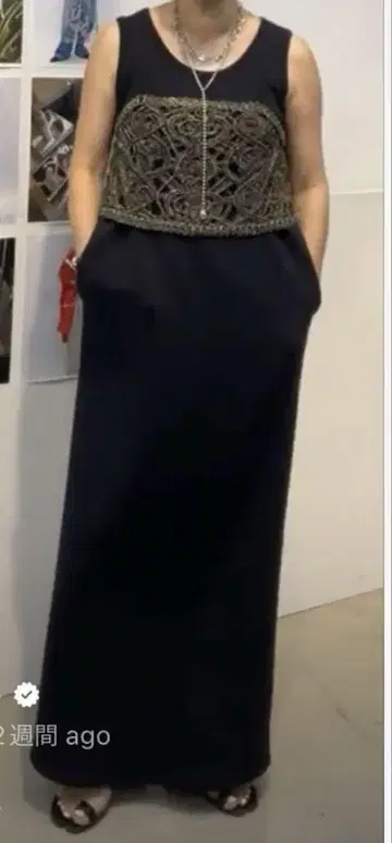 카프네 슬리브리스 롱 원피스