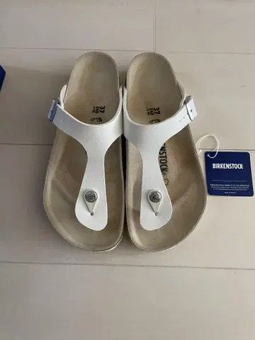 BIRKENSTOCK Gizegh 기제 화이트 샌들 37 24