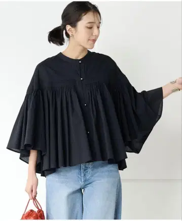개더 플레어 크롭 블라우스