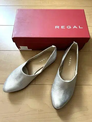 REGAL 실버 슬립온 로우 힐