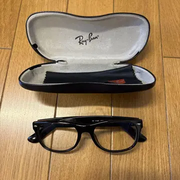 Ray-Ban 블랙 안경 케이스 포함