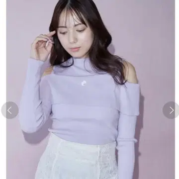 MARY QUANT 콜라보] 접이식 옷깃 오픈 숄더 니트 한정판
