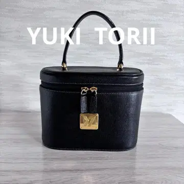 YUKI TORII 유키토리이 베니티 백 밴딩 백 블랙