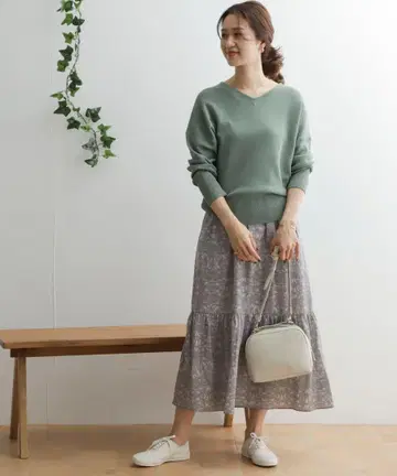 URBAN RESEARCH DOORS/플라워 무늬 티어드 스커트