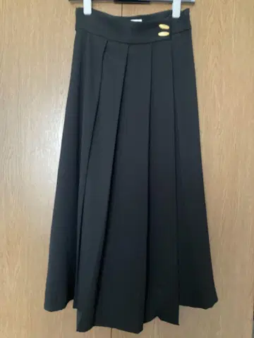 자라 플리츠 팬츠 스커트 XS 사이즈