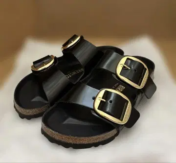 BIRKENSTOCK 애리조나 빅 버클 스무스 가죽 페이턴트 35