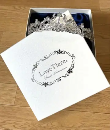 LoveTiara 실버 티아라