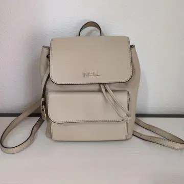 이번 달 가격 인하! FURLA 베이지 미니 백팩 베이지