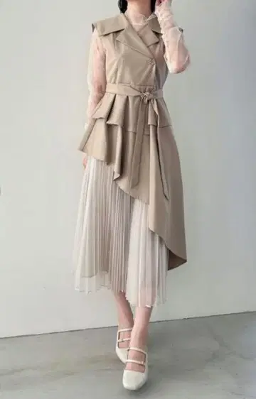 dazzlin 다즐린 아지메 플리츠 트렌치 원피스 A M 사이즈