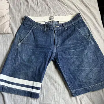 Momotaro Jeans 다크 블루 숏 팬츠