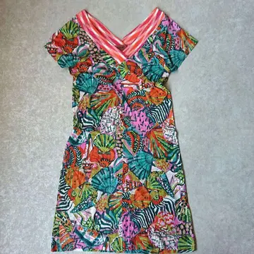 새상품급 MISSONI 미쏘니 컷 원피스 컬러풀