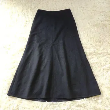 두지엠 클라세 캐시미어 울 플레어 스커트