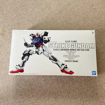[미조립] PG GAT-X105 STRIKE GUNDAM 스트라이크 건담