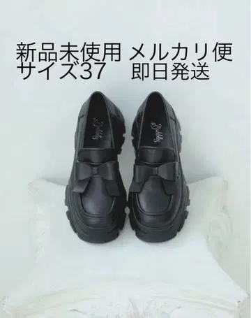 BUBBLES 버블스 리본 로퍼 통굽 로퍼 블랙