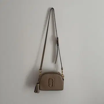 MARC JACOB 베이지 숄더백