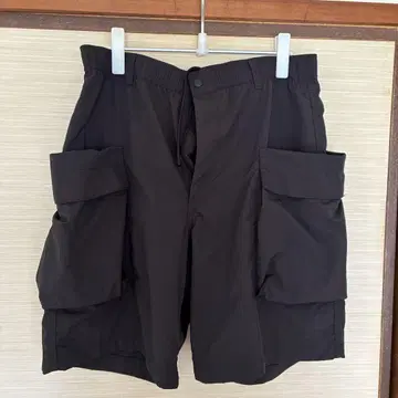 유니클로 파라슈트 카고 블랙 USED 사이즈 L