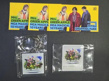 미세스 라라포트 10주년 아크릴 키링 캡슐 토이