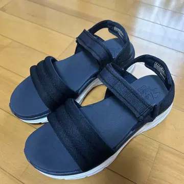 스케쳐스 네이비 스포츠 샌들