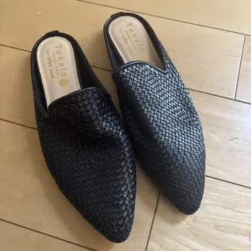 Tonaia 블랙 뮬