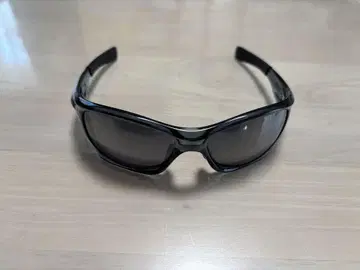 오클리 OO9161-02