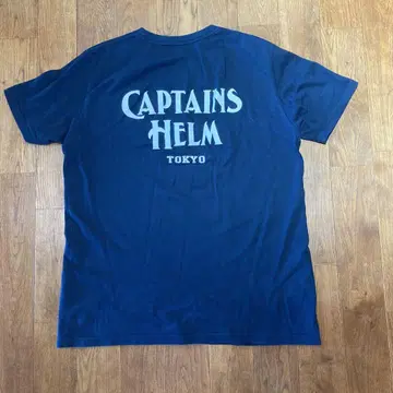 CAPTAINS HELM 네이비 티셔츠