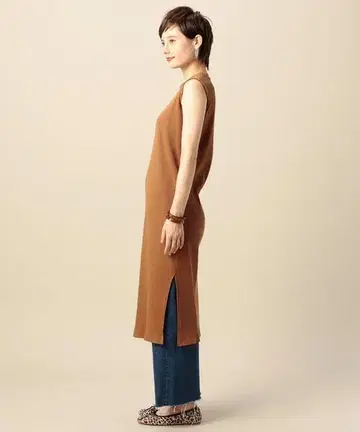 BEAUTY & YOUTH/토탄 골지 슬리브리스 원피스