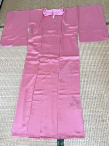 기모노, 쓰케사게, 문장 기모노, 긴 밑단