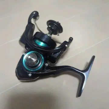 다이와 17 에메랄다스 MX 2508PE-DH 바디 본체 DAIWA