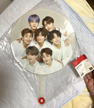 BTS LOVE YOURSELF 부채 2개 (전원)